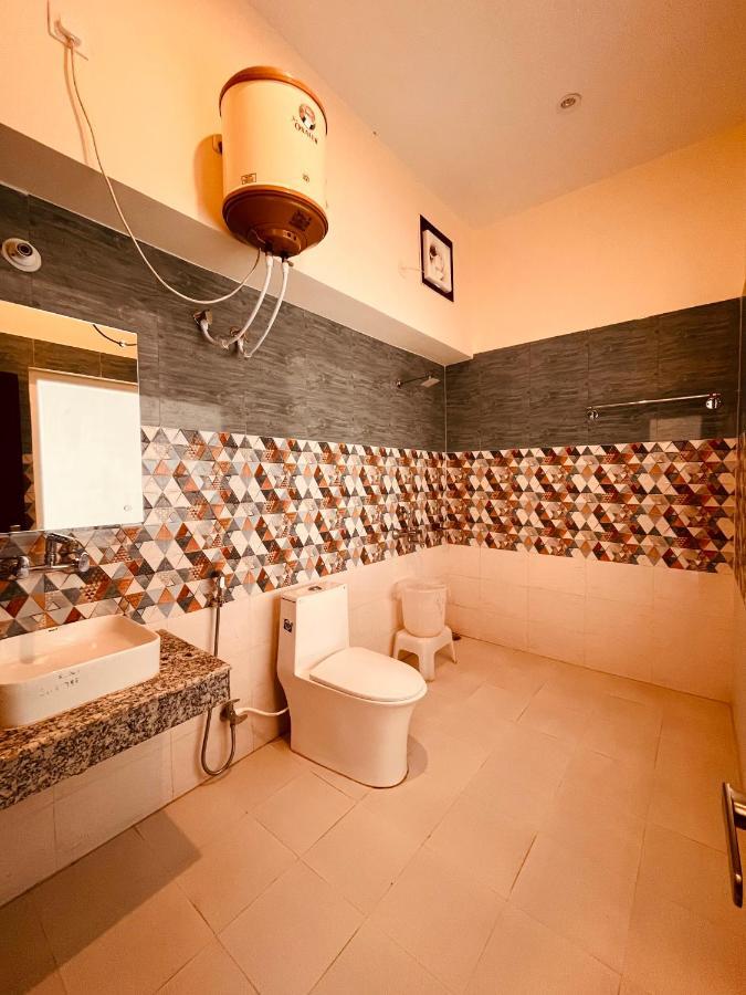 Hotel Kempty - A Boutique Hotel, Массури Экстерьер фото